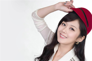 上海龙凤419：An extraordinary night tour of Shanghai, exploring the city's changing landscape as the night falls.